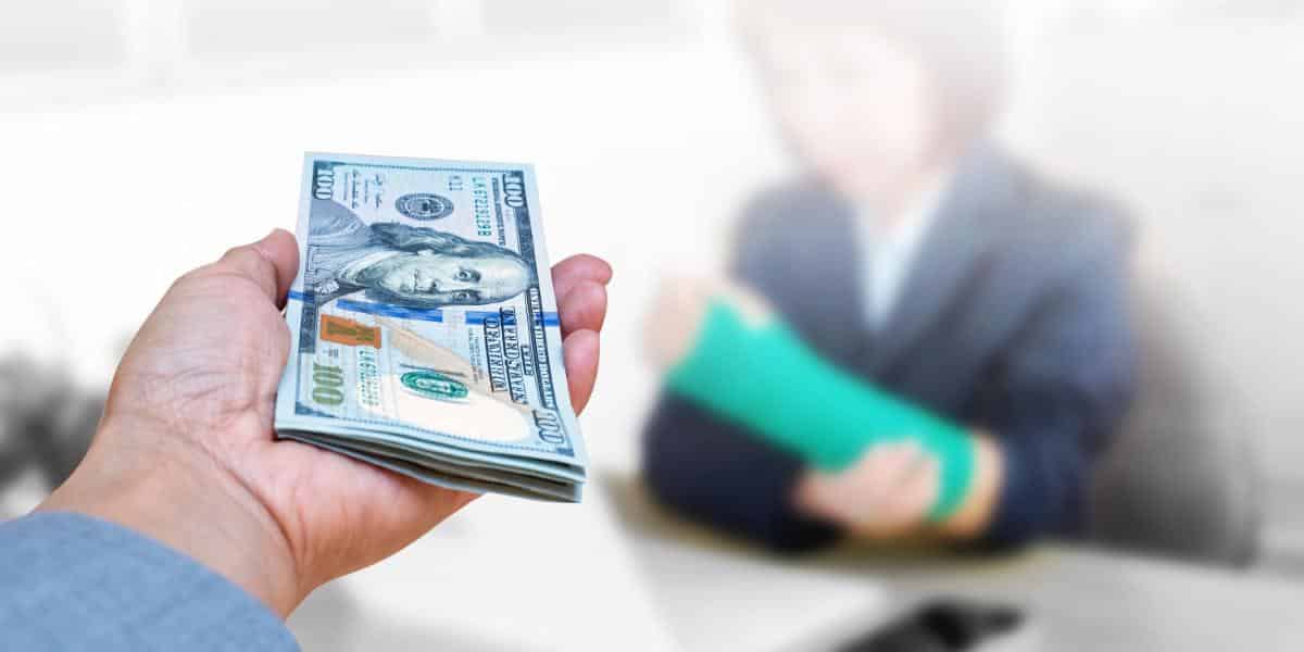 How much does workers comp pay for lost wages | Florida workers compensation lost wage benefits | LaBovick Law Group of West Palm Beach, Florida