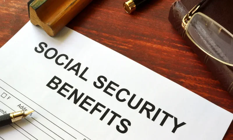 what other benefits can i get with ssdi
